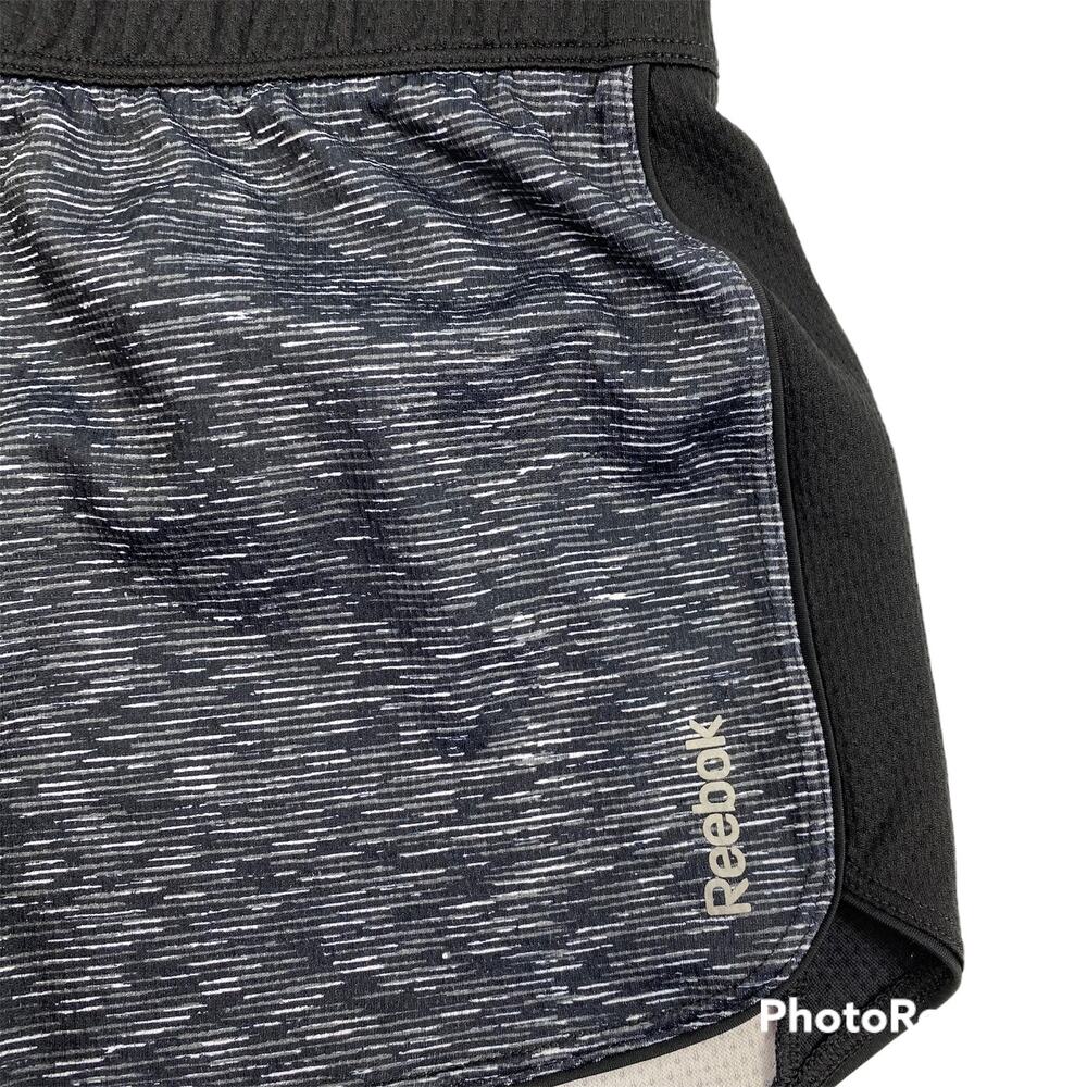 Reebok Training Shorts Cardio Running Heather Black Space Dyed Size Small - Picture 3 of 11